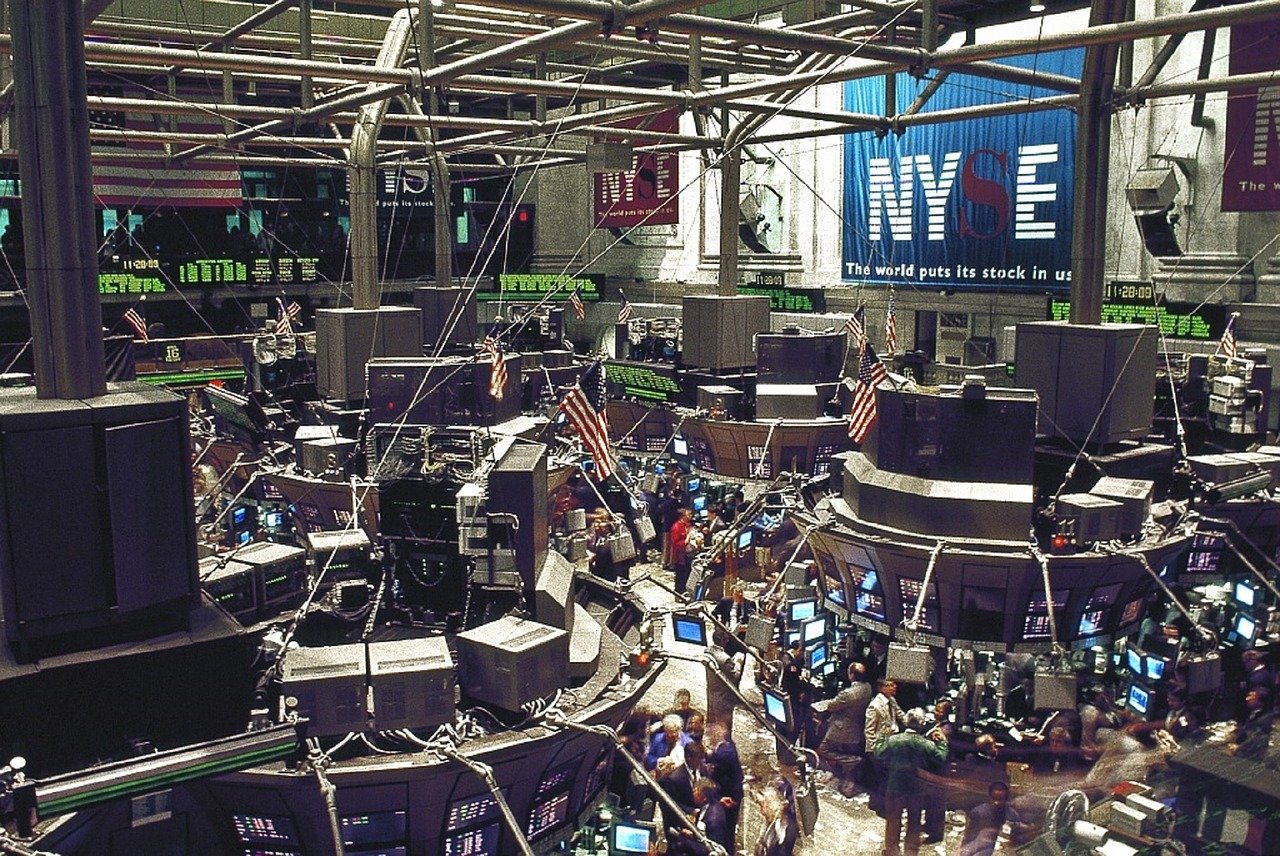 Fundamental Analysis Explained: A Trader’s Tools For Profitability Fundamental Analysis Explained: A Trader’s Tools For Profitability - image2 1