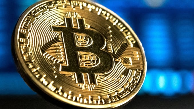 Ripple Versus Bitcoin: Which Cryptocurrency Makes The Better Trade Or Investment Opportunity? Ripple Versus Bitcoin: Which Cryptocurrency Makes The Better Trade Or Investment Opportunity? - image3