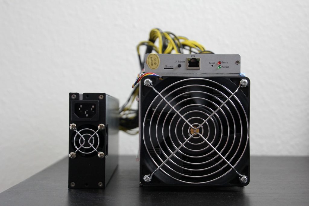 What Is FUD In Crypto? Why It Can Impact Prices What Is FUD In Crypto? Why It Can Impact Prices - image1 1 1024x682